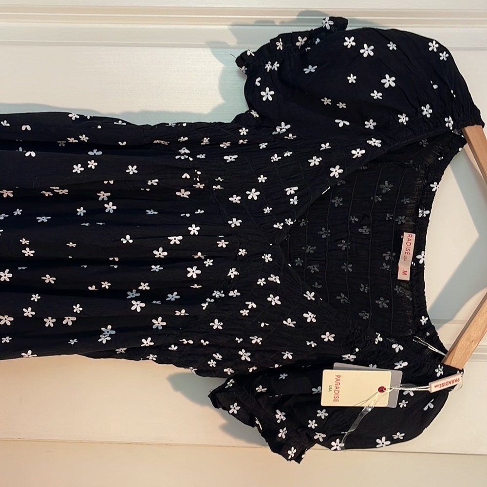 Dress - Picture 2 of 2
